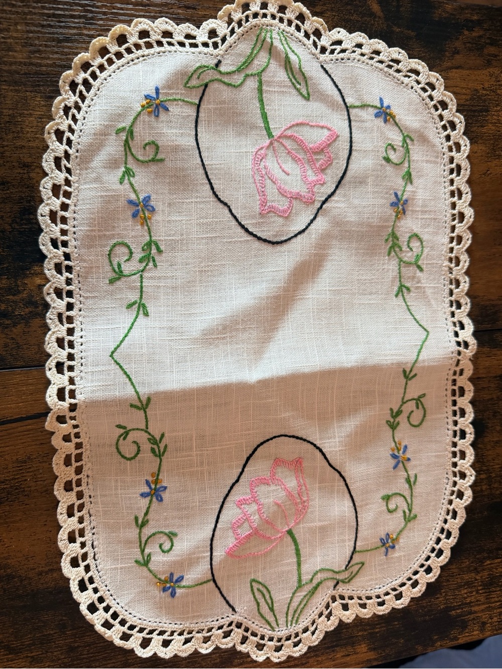 Hand-Embroidered Floral Linen Table Runner in Pink and Cream